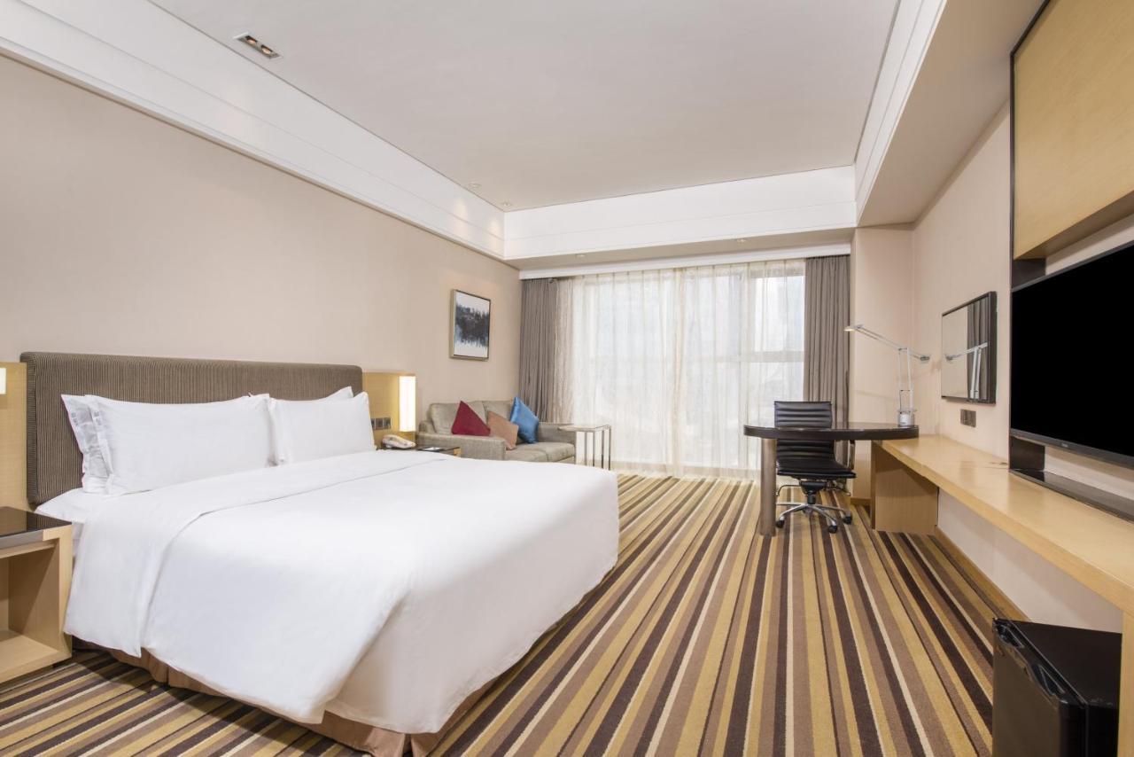 Holiday Inn Express Shenyang Golden Corridor By Ihg Exterior photo