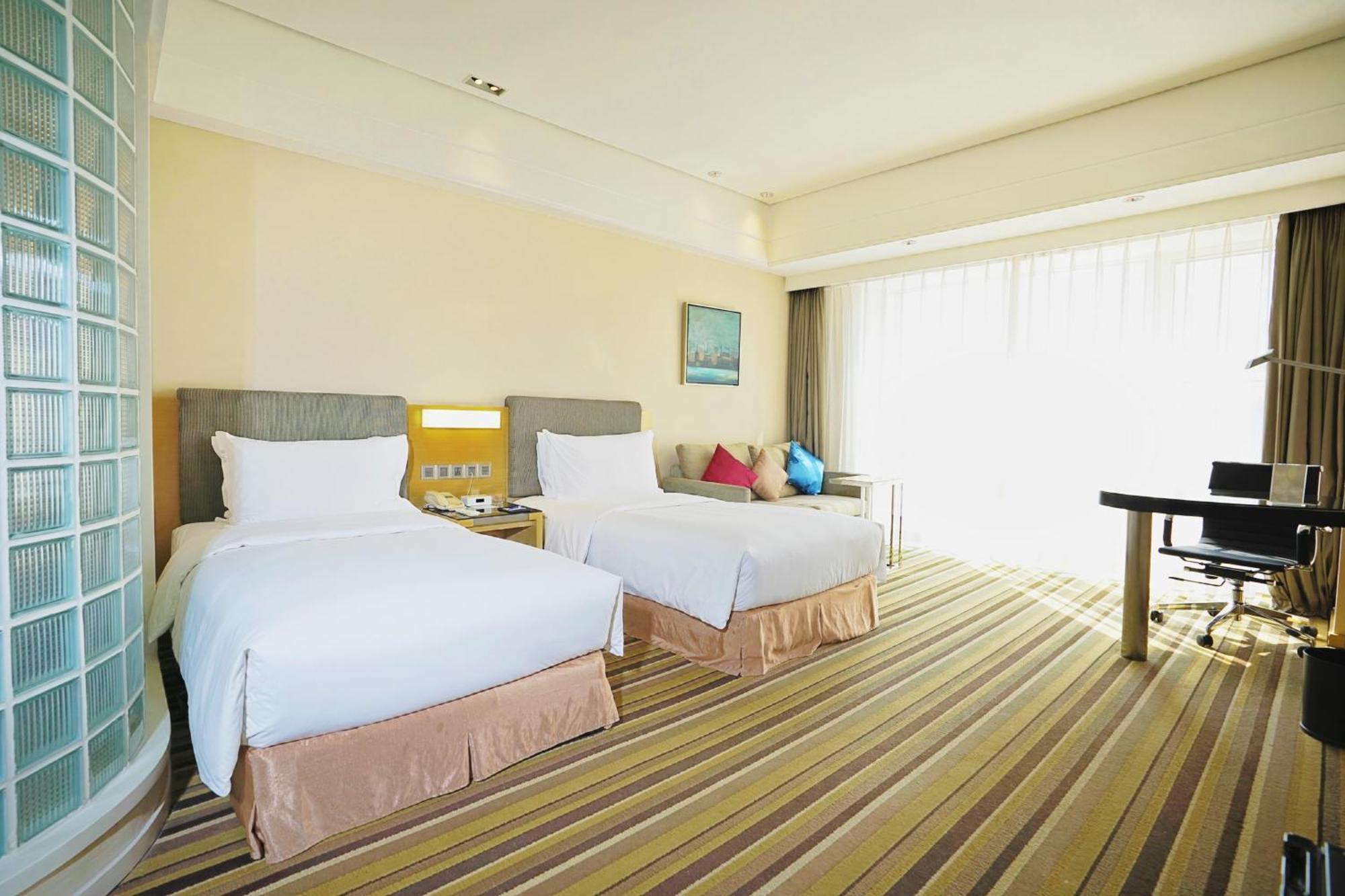Holiday Inn Express Shenyang Golden Corridor By Ihg Exterior photo